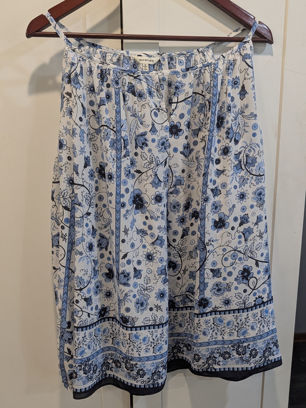 Max Studio White & Blue Floral Border Shoulder Cut Out Top